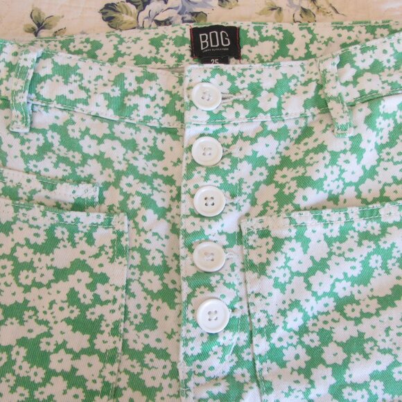 Urban Outfitters BDG Green and White Floral Pants, Button Fly, Size 25 - Picture 4 of 7
